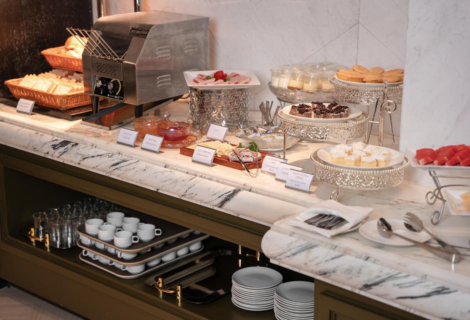 Luxe Paradise Premium Hotel 하노이 외부 사진